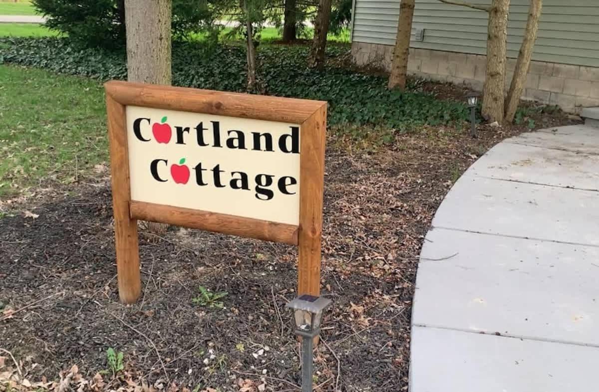 The Cortland Cottage At Brant'S Apple Orchard Ashtabula Kültér fotó